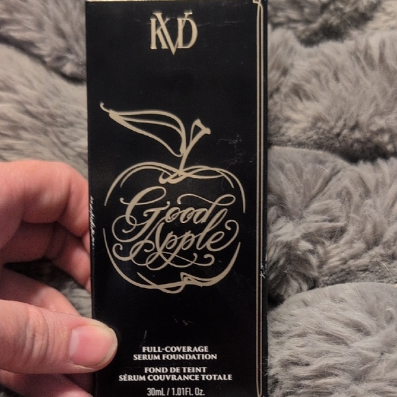 Kat Von D Good Apple Full-Coverage Serum Foundation In 15 Light NIB NEW IN BOX - Picture 1 of 16